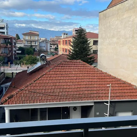 πανέμορφο δίπλα από το κέντρο! Apartment *