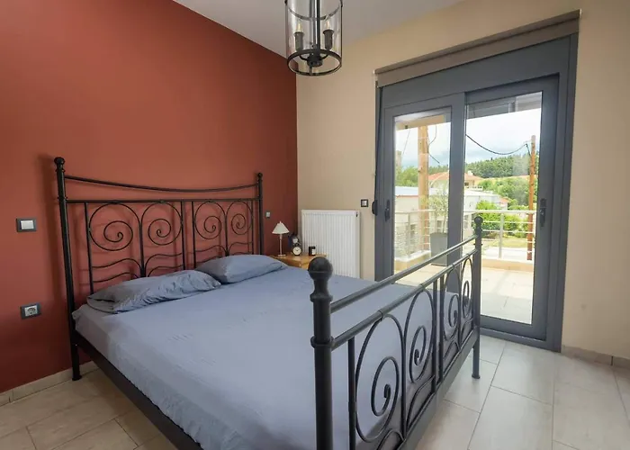 το σπίτι δίπλα από το ποτάμι